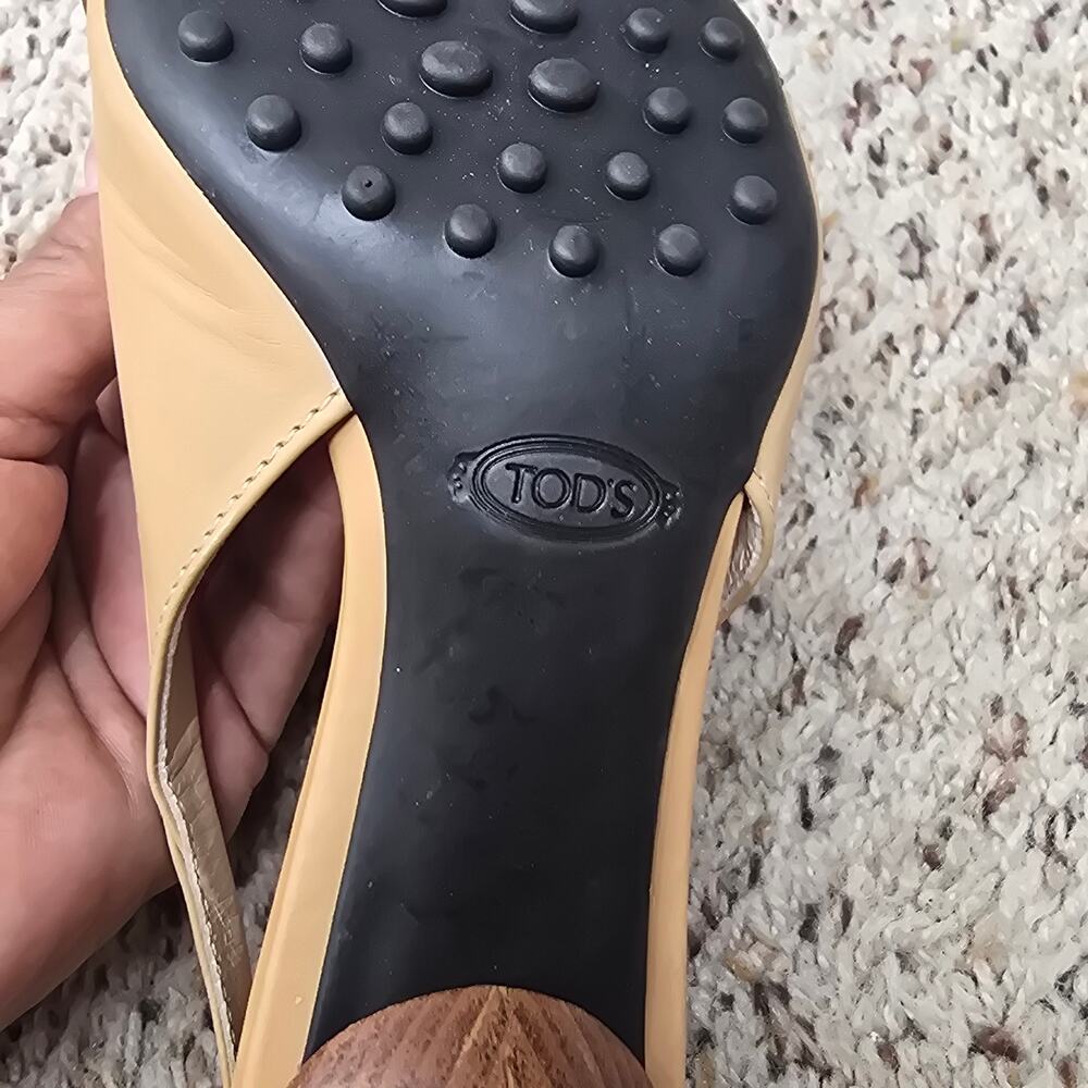 TOD'S LOAFER SLINGBACK LEATHER PUMPS, SIZE 6 - Picture 8 of 10